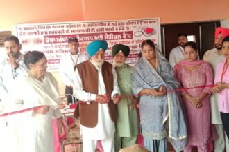 आंखों के निशुल्क कैंप में 284 मरीजों की जांच, 43 मरीजो के निशुल्क किए जाएंगे ऑपरेशन