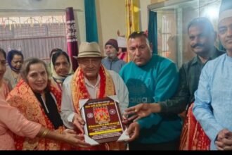 प्राचीन शिव मंदिर करतारपुर में पहले नवरात्रे पर अखंड ज्योति जलाई गई