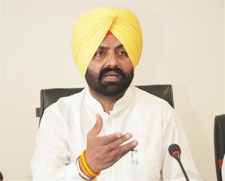 अमृतसर में DM सुसाइड मामला : पूर्व मंत्री लालजीत सिंह भुल्लर, उनके पिता और PA पर FIR