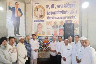 ਭਾਰਤ ਰਤਨ ਡਾ ਬੀ ਆਰ ਅੰਬੇਡਕਰ ਜੀ ਦੇ ਜਨਮ ਦਿਹਾੜੇ ਤੇ ਉਹਨਾਂ ਨੂੰ ਸ਼ਰਧਾ ਦੇ ਫੁੱਲ ਭੇਟ ਕੀਤੇ