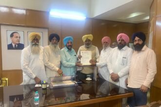 ਨੰਬਰਦਾਰਾਂ ਦੀਆਂ ਮੰਗਾਂ ਨੂੰ ਲੈ ਕੇ ਪੰਜਾਬ ਨੰਬਰਦਾਰ ਯੂਨੀਅਨ 643 ਦੇ ਵਫਦ ਨੇ ਕੀਤੀ ਵਿੱਤ ਮੰਤਰੀ ਹਰਪਾਲ ਸਿੰਘ ਚੀਮਾ ਨਾਲ ਮੁਲਾਕਾਤ