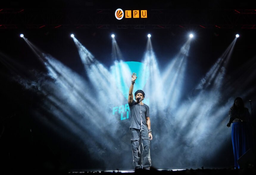 एलपीयू में फरहान अख्तर की ज़बरदस्त म्यूज़िकल शाम के साथ यूथ वाइव 2026′ की शुरुआत