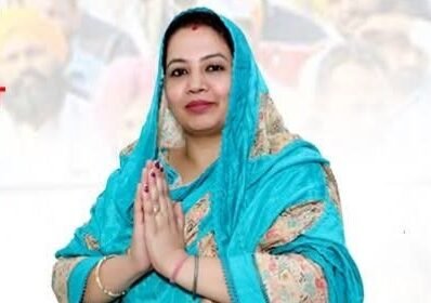 वार्ड नंबर 4 से जसलीन कौर ने कहा एक बार सेवा का मौका दो 5 साल में सेवा वार्ड की करूंगी