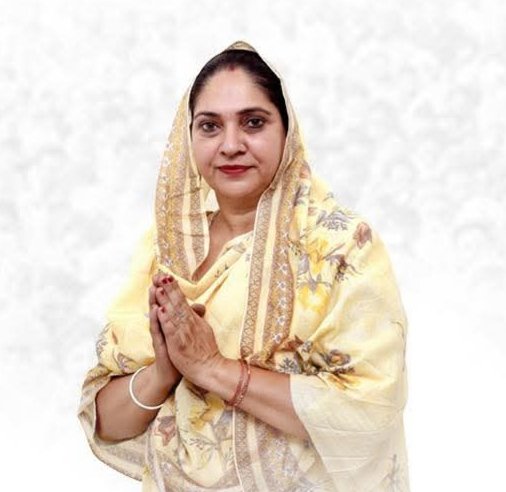 वार्ड नंबर 5 की प्रत्याशी हरविंदर कौर ने कहा एक बार सेवा का मौका दो 5 साल वार्ड की सेवा करूंगी
