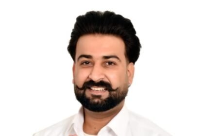वार्ड नंबर 2 के निवासी एक बार मुझे सेवा का मौका दें निराश नहीं करूंगा — जतिन शर्मा
