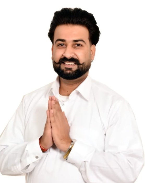 वार्ड नंबर 2 के निवासी एक बार मुझे सेवा का मौका दें बेटा बनकर सेवा करूंगा — जतिन शर्मा