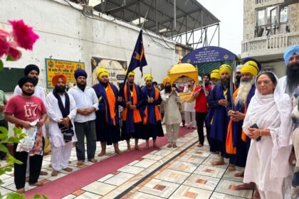 ਸ੍ਰੀ ਗੁਰੂ ਅਰਜਨ ਦੇਵ ਜੀ ਦੀ ਅਦੁੱਤੀ  ਸ਼ਹਾਦਤ ਨੂੰ ਸਮਰਪਿਤ ਪ੍ਰਭਾਤ ਫੇਰੀ ,ਨਗਰ ਕੀਰਤਨ ਕੱਢਿਆ ਗਿਆ