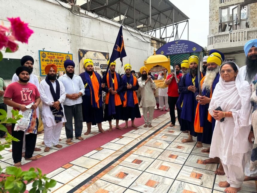 ਸ੍ਰੀ ਗੁਰੂ ਅਰਜਨ ਦੇਵ ਜੀ ਦੀ ਅਦੁੱਤੀ  ਸ਼ਹਾਦਤ ਨੂੰ ਸਮਰਪਿਤ ਪ੍ਰਭਾਤ ਫੇਰੀ ,ਨਗਰ ਕੀਰਤਨ ਕੱਢਿਆ ਗਿਆ