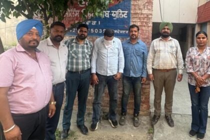 विजिलेंस ब्यूरो द्वारा 1,00,000 रुपये रिश्वत लेते हुए सब-इंस्पेक्टर रंगे हाथ गिरफ्तार